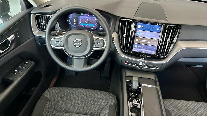 Volvo XC60 XC60 Core, B4 (gasolina), Gasolina