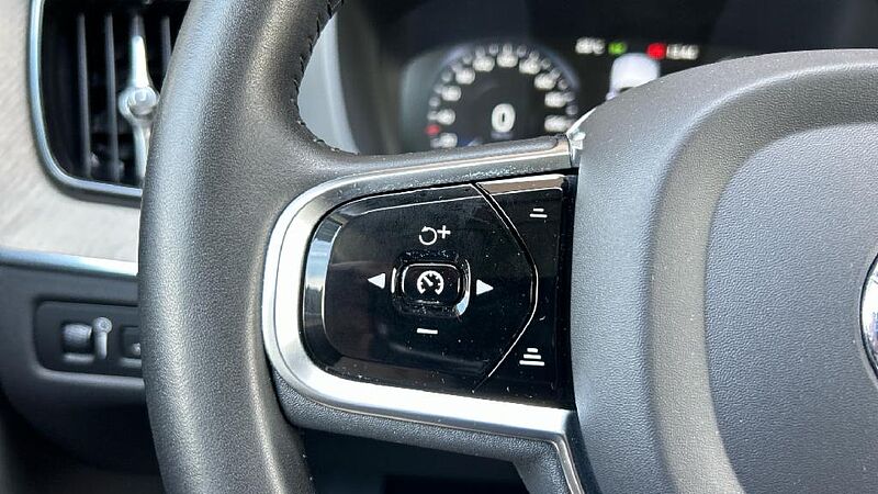Volvo XC60 2.0 T6 RECHARGE INSCRIPTION AUTO 4WD 340 5P