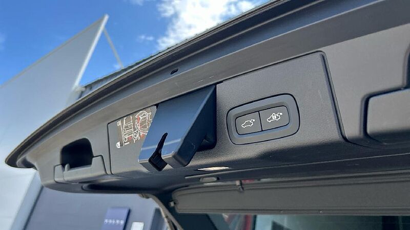 Volvo XC60 2.0 T6 RECHARGE INSCRIPTION AUTO 4WD 340 5P