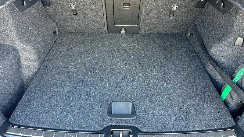 Volvo XC40 2.0 B4 G R-DESIGN AUTO 197 5P
