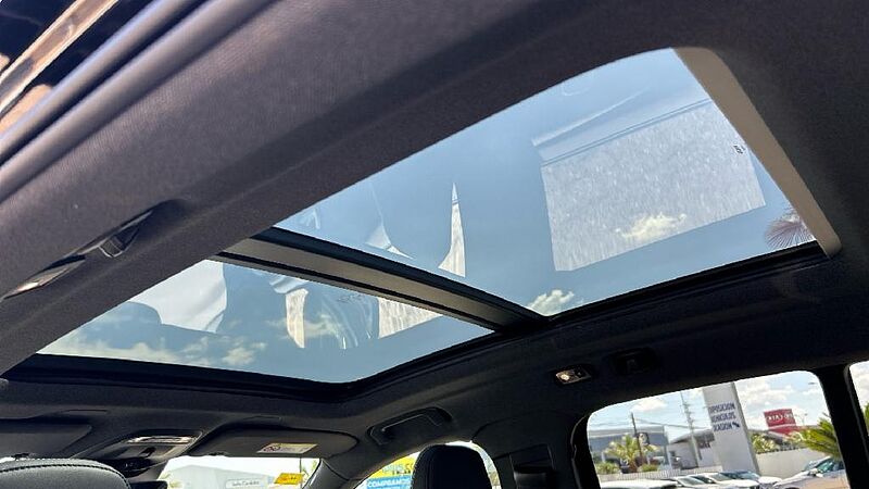 Volvo XC40 2.0 B4 G R-DESIGN AUTO 197 5P