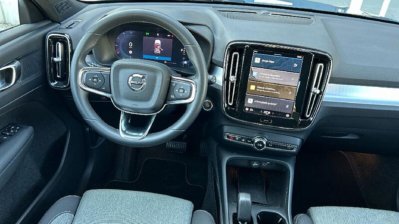 Volvo XC40 2.0 B3 CORE AUTO 163 5P