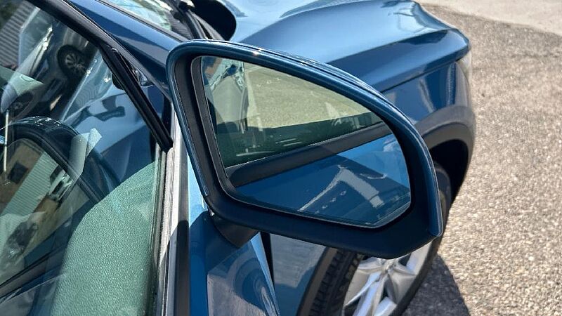 Volvo XC40 2.0 B3 CORE AUTO 163 5P