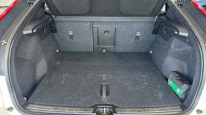 Volvo C40 BEV 69KWH RECHARGE PLUS 238 5P