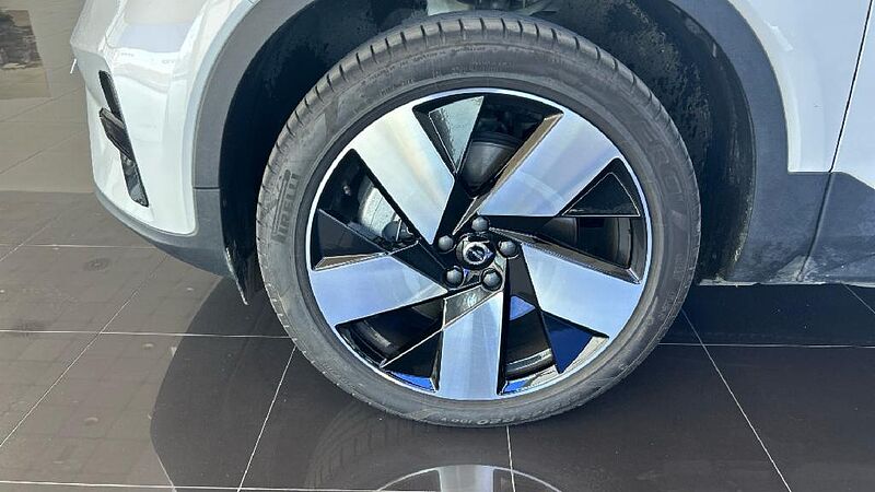 Volvo C40 BEV 69KWH RECHARGE PLUS 238 5P