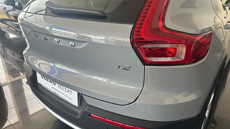 Volvo XC40 1.5 T2 CORE AUTO 129 5P