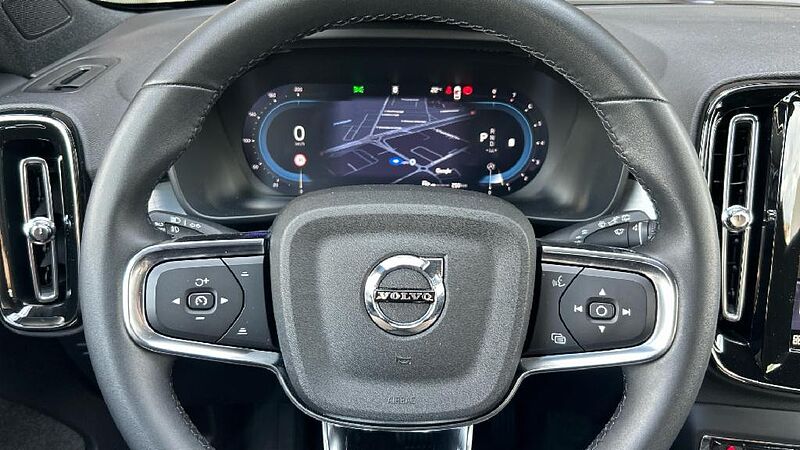 Volvo XC40 2.0 B3 CORE AUTO 163 5P