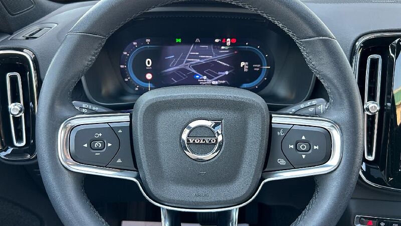 Volvo XC40 BEV 70KWH RECHARGE ULTIMATE 231 5P