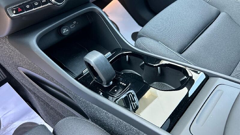 Volvo XC40 BEV 70KWH RECHARGE ULTIMATE 231 5P