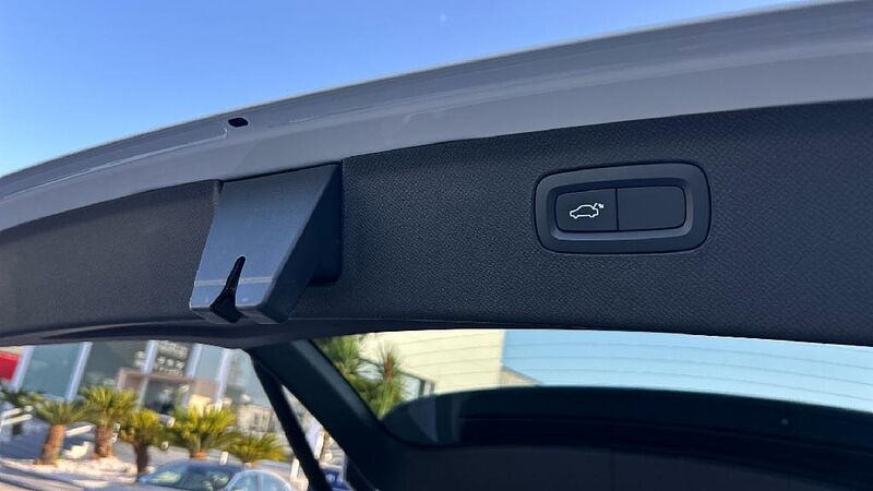 Volvo XC90 2.0 B5 D BUSINESS PLUS 4WD AUTO 235 5P 7 Plazas