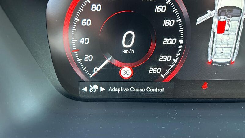 Volvo XC90 2.0 B5 D BUSINESS PLUS 4WD AUTO 235 5P 7 Plazas