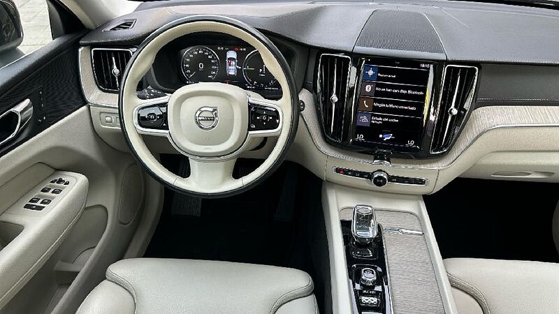 Volvo XC60 2.0 T6 RECHARGE INSCRIPTION AUTO 4WD 340 5P