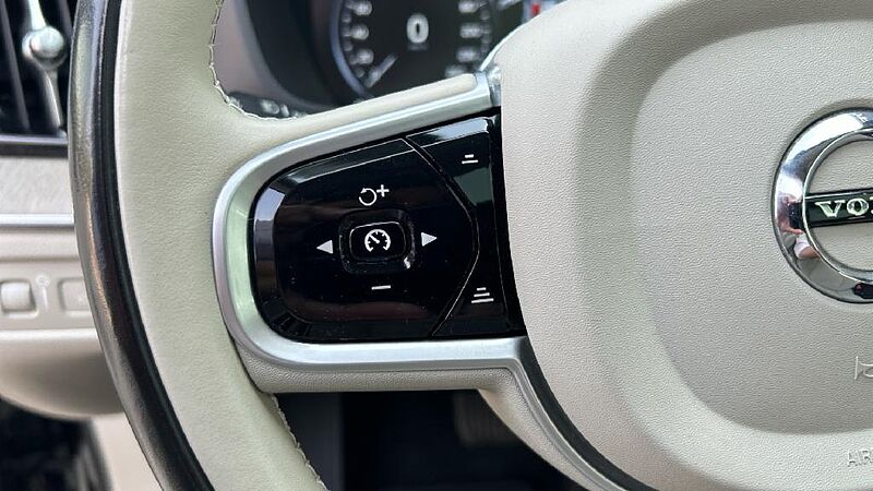 Volvo XC60 2.0 T6 RECHARGE INSCRIPTION AUTO 4WD 340 5P