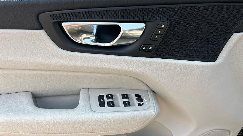 Volvo XC60 2.0 T6 RECHARGE INSCRIPTION AUTO 4WD 340 5P