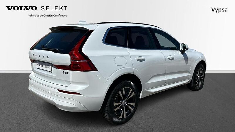 Volvo XC60 2.0 B5 P CORE AUTO 4WD 250 5P