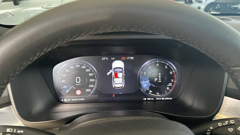 Volvo XC40 1.5 T2 CORE AUTO 129 5P