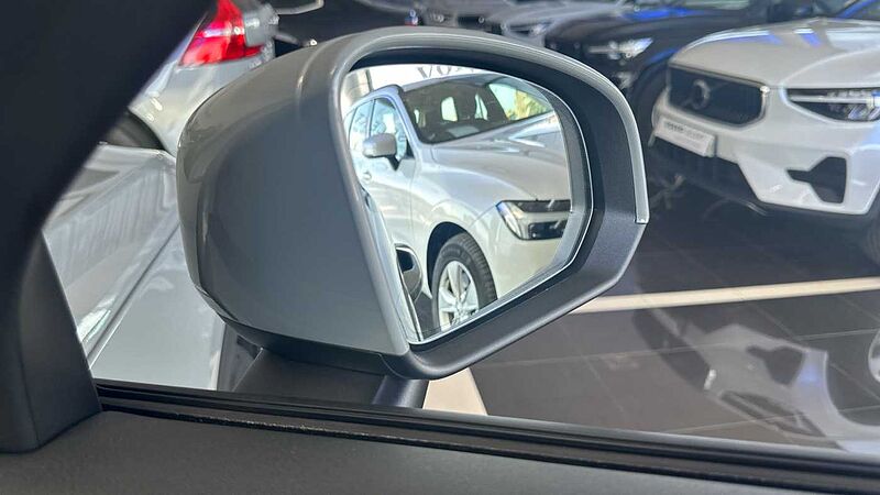 Volvo XC40 1.5 T2 CORE AUTO 129 5P