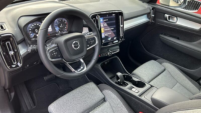 Volvo XC40 XC40 Core, T2 automático, Gasolina