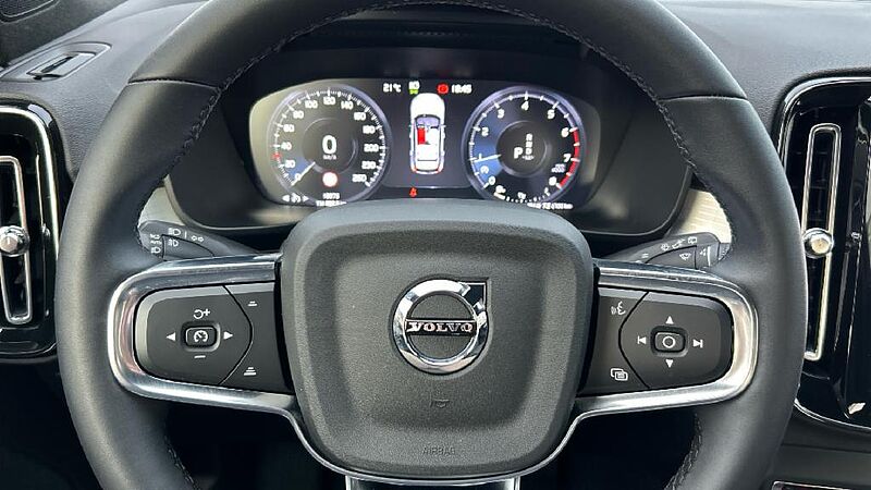 Volvo XC40 XC40 Core, T2 automático, Gasolina