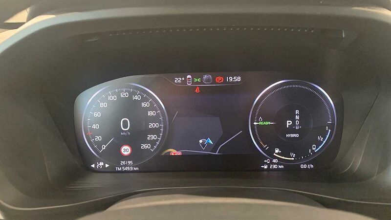 Volvo XC40 Recharge Plus, T4 plug-in hybrid, El?ctrico/Gasolina, Dark
