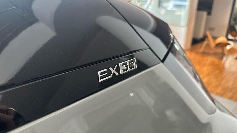 Volvo EX30 BEV 69KWH SINGLE MOTOR EXTEND RANGE PLUS 272 5P