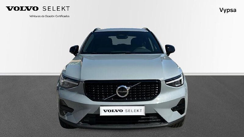 Volvo XC40 2.0 B3 PLUS DARK AUTO 163 5P