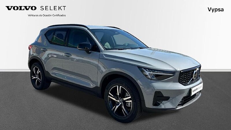 Volvo XC40 2.0 B3 PLUS DARK AUTO 163 5P