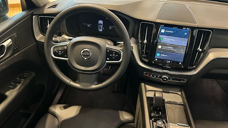 Volvo XC60 2.0 T6 RECHARGE PLUS DARK AUTO 4WD 350 5P