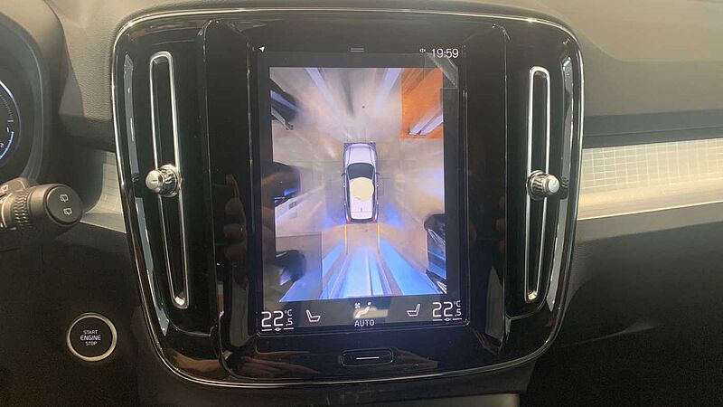 Volvo XC40 XC40 Recharge Plus, T4 Híbrido enchufable, Gasolina, Dark