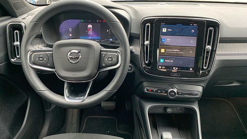 Volvo XC40 2.0 B3 CORE AUTO 163 5P