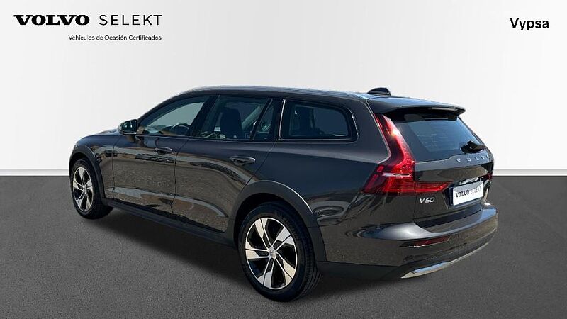 Volvo V60 Cross Country 2.0 B4 D CROSS COUNTRY CORE AUTO AWD 197 5P