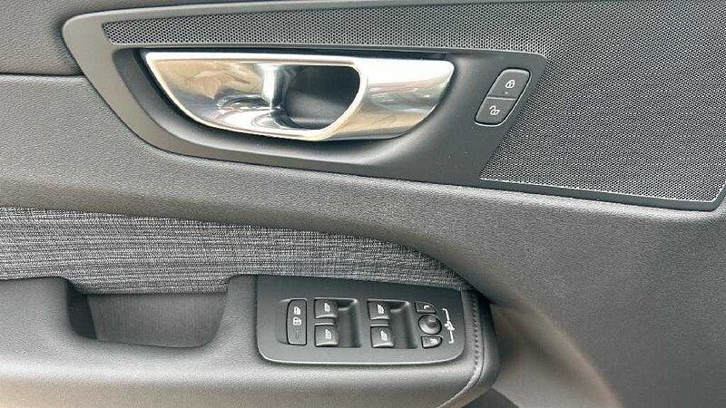 Volvo XC60 2.0 B4 D CORE AUTO 197 5P