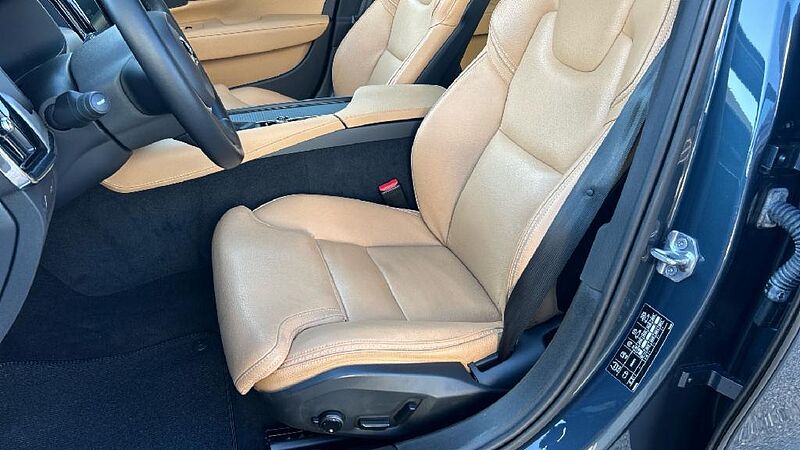 Volvo V90 Cross Country 2.0 D4 4WD AUTO 190 5P