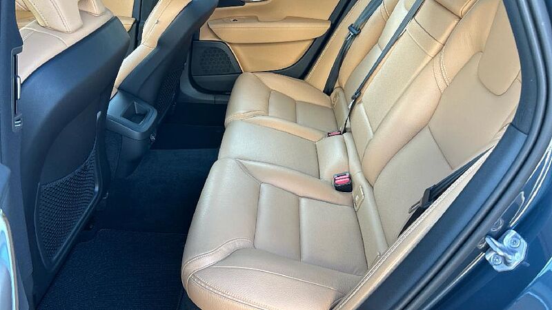 Volvo V90 Cross Country 2.0 D4 4WD AUTO 190 5P