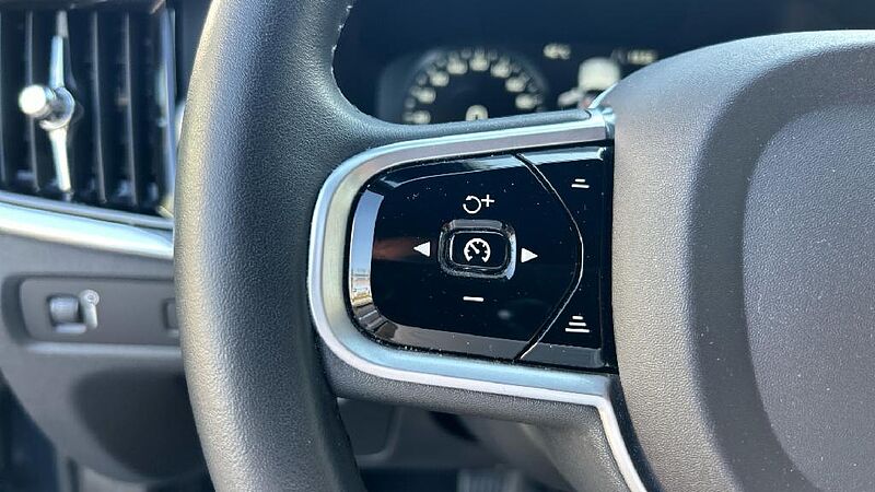 Volvo V90 Cross Country 2.0 D4 4WD AUTO 190 5P