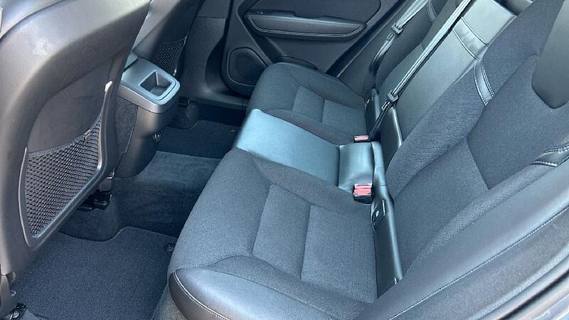 Volvo XC60 XC60 Momentum Pro, B4 mild hybrid