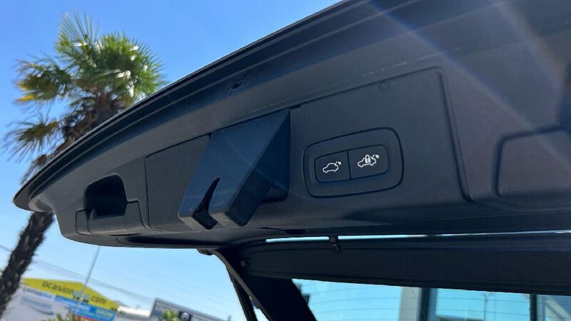 Volvo XC60 XC60 Momentum Pro, B4 mild hybrid