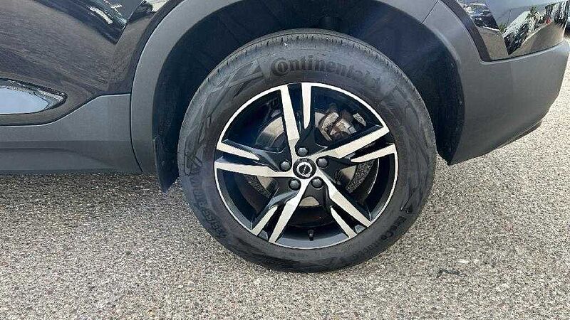 Volvo XC40 2.0 B3 PLUS DARK AUTO 163 5P