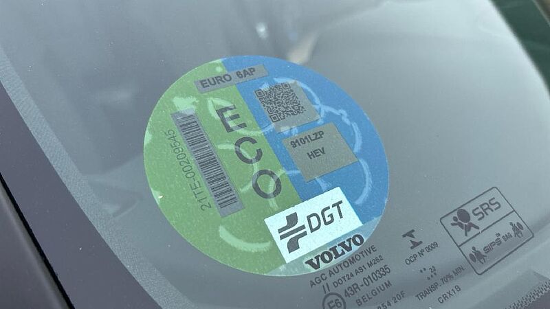 Volvo XC40 2.0 B3 PLUS DARK AUTO 163 5P