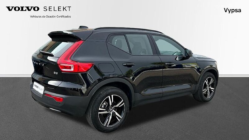 Volvo XC40 2.0 B3 PLUS DARK AUTO 163 5P