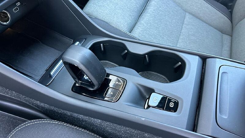 Volvo XC40 2.0 B3 CORE AUTO 163 5P