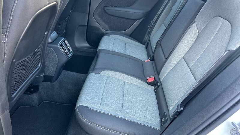 Volvo XC40 2.0 B3 CORE AUTO 163 5P