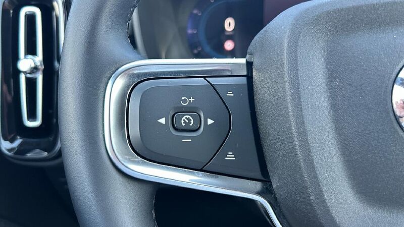 Volvo XC40 2.0 B3 CORE AUTO 163 5P