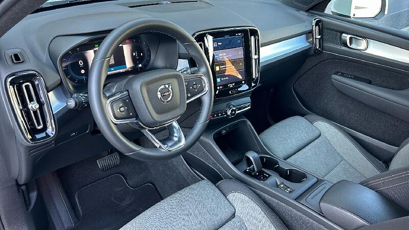 Volvo XC40 2.0 B3 CORE AUTO 163 5P