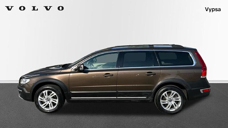 Volvo XC70 2.4 D4 MOMENTUM 4WD AUTO 181 5P