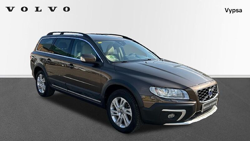 Volvo XC70 2.4 D4 MOMENTUM 4WD AUTO 181 5P