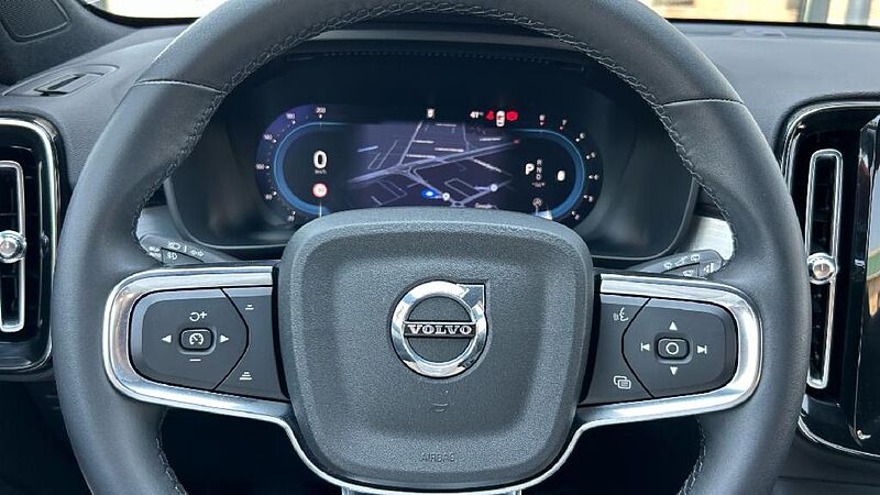 Volvo XC40 XC40 Core, B3 Mild Hybrid, Gasolina