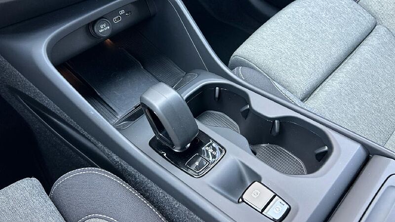 Volvo XC40 XC40 Core, B3 Mild Hybrid, Gasolina