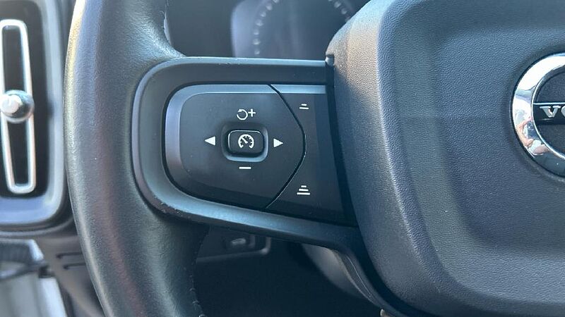 Volvo XC40 XC40 T3 Manual