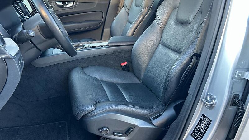 Volvo XC60 2.0 D B4 INSCRIPTION AUTO 197 5P